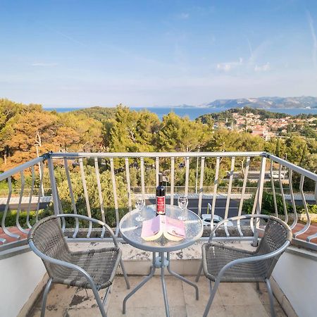 Pansion Lovac Hotel Cavtat Exterior photo