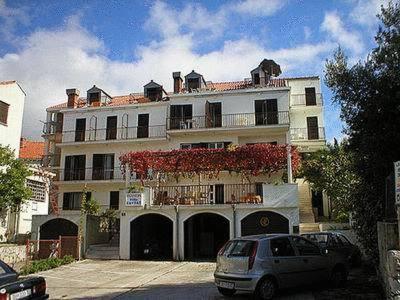 Pansion Lovac Hotel Cavtat Exterior photo