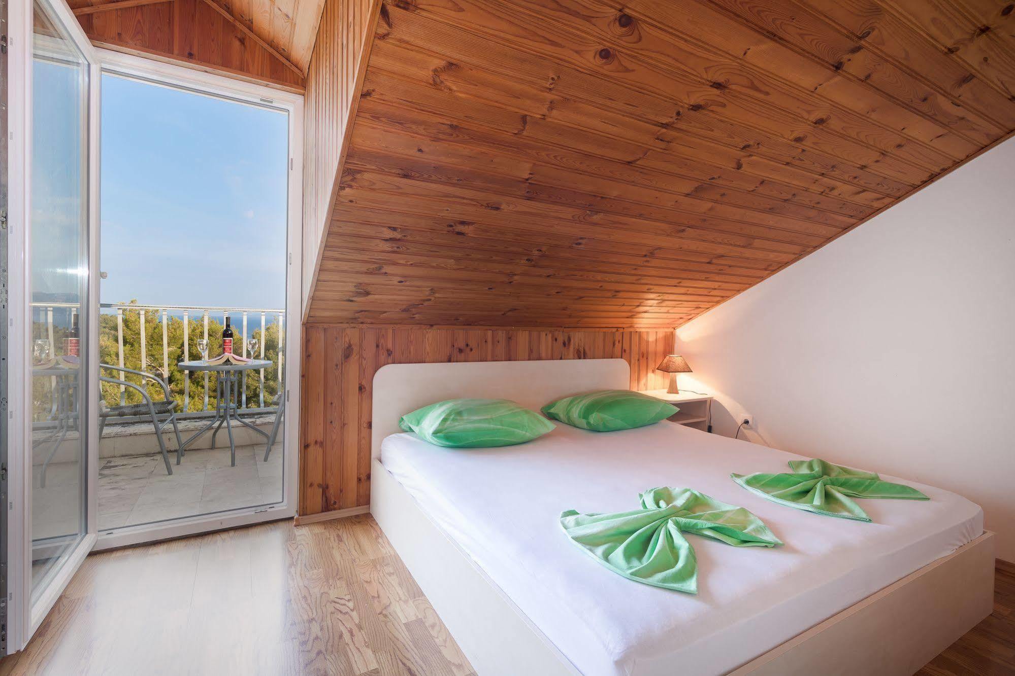 Pansion Lovac Hotel Cavtat Exterior photo